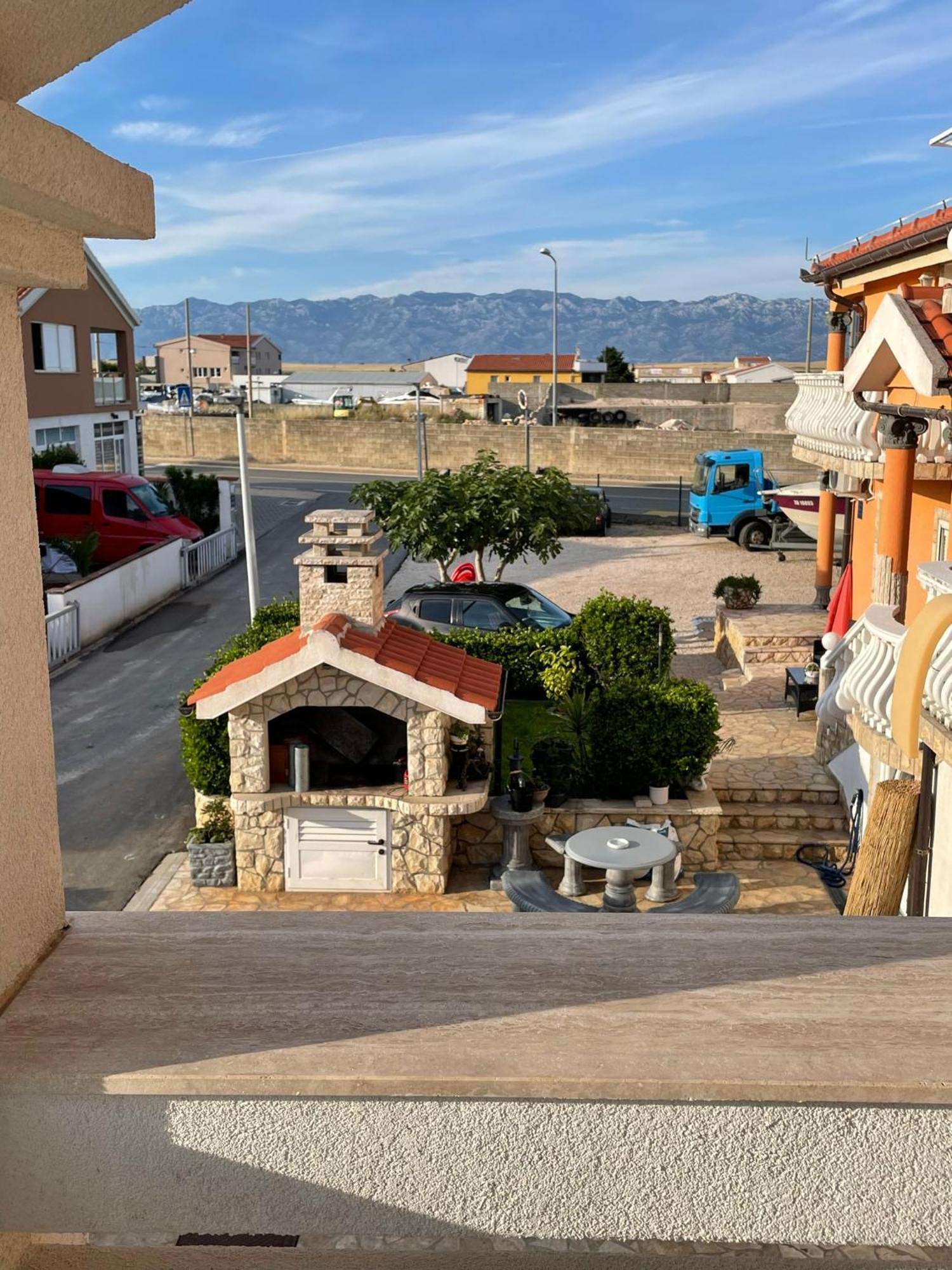 Apartmenthouse Ines Vir Exterior foto